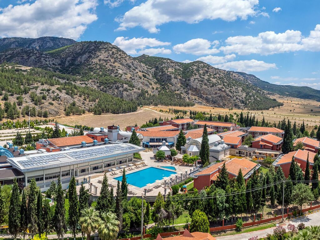 Colossae Thermal Spa Hotel