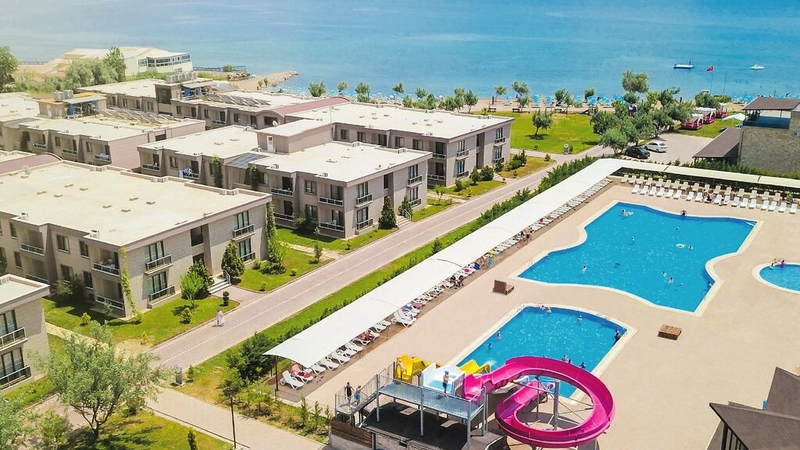 Jura Hotels Altınoluk Termal Otel