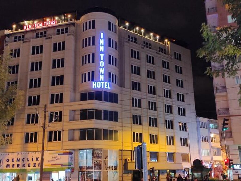 Inn Town Hotel