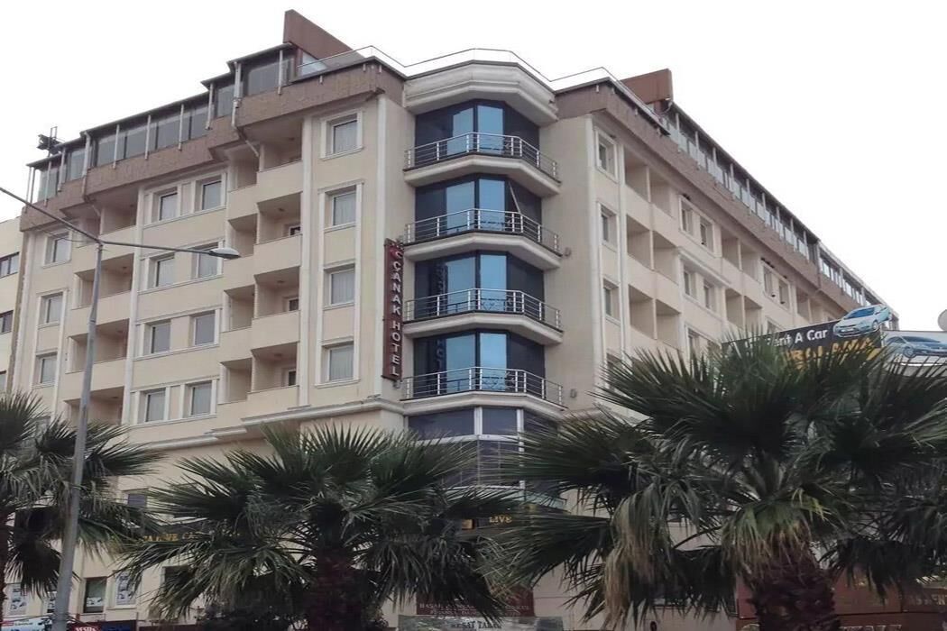 Çanak Hotel